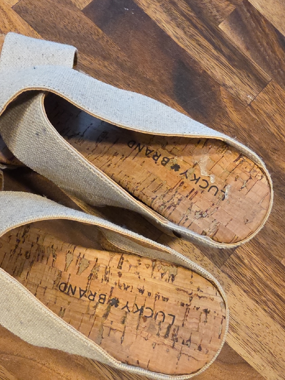 Lucky brand Wedge Sandal - Picture 6 of 9